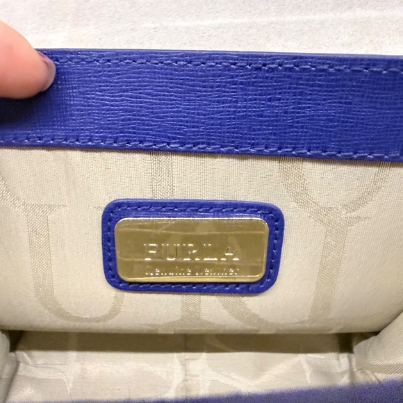 FURLA Navy Blue Crossbody With Gold Chain Strap - Picture 9 of 12